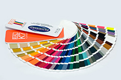 Цветовая палитра порошковых красок имеет более 200 оттенков. 