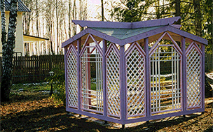 Деревянная беседка